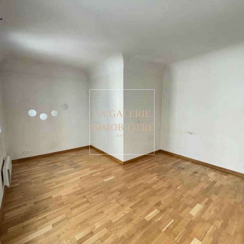 Appartement 2 pièces 43 m² et cave à Asnières-sur-Seine (92600)