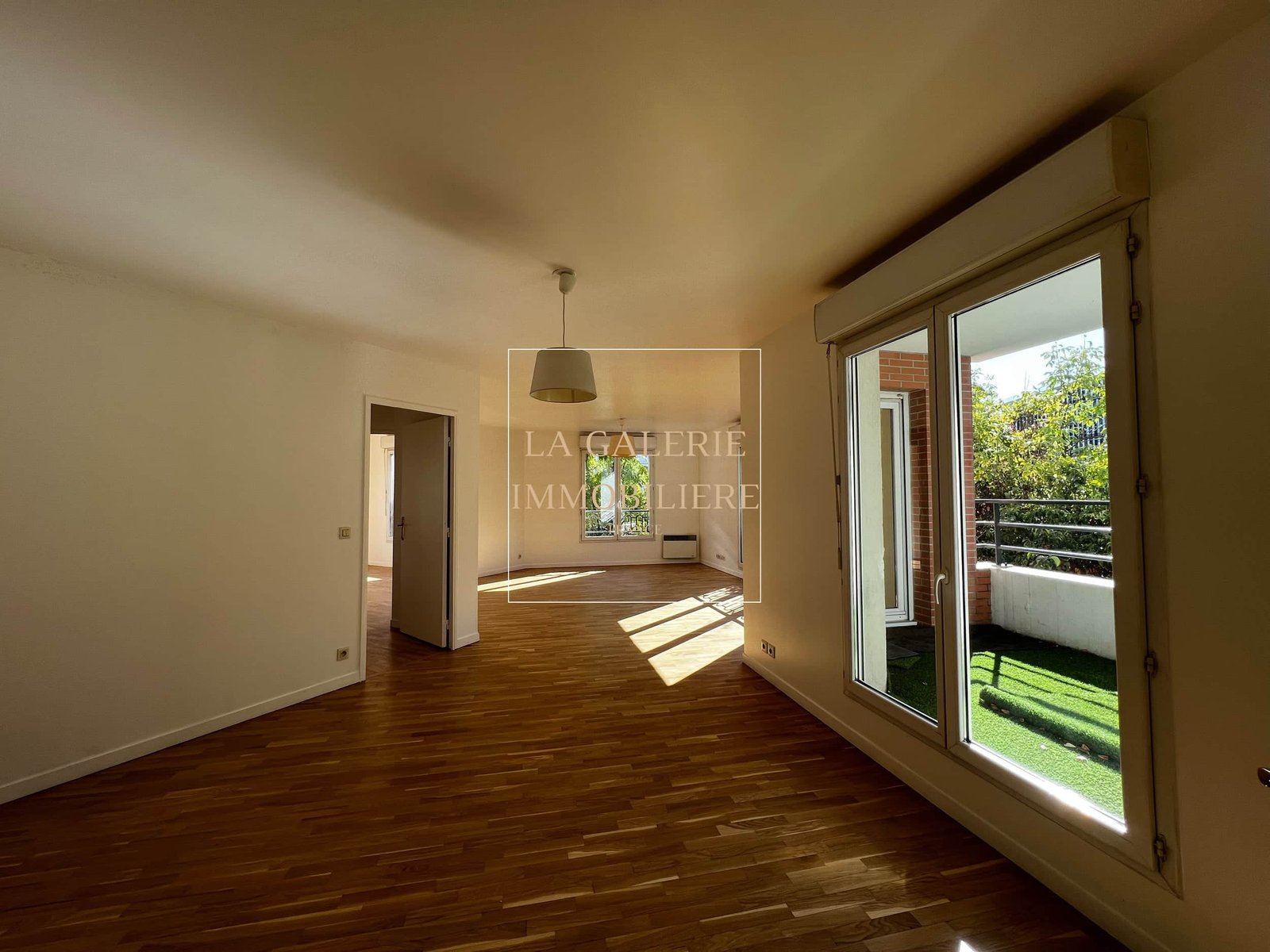 Appartement Familial 99m² 3 chambres - Blacon 6,50m² à Saint-Ouen (93400) – Image 5