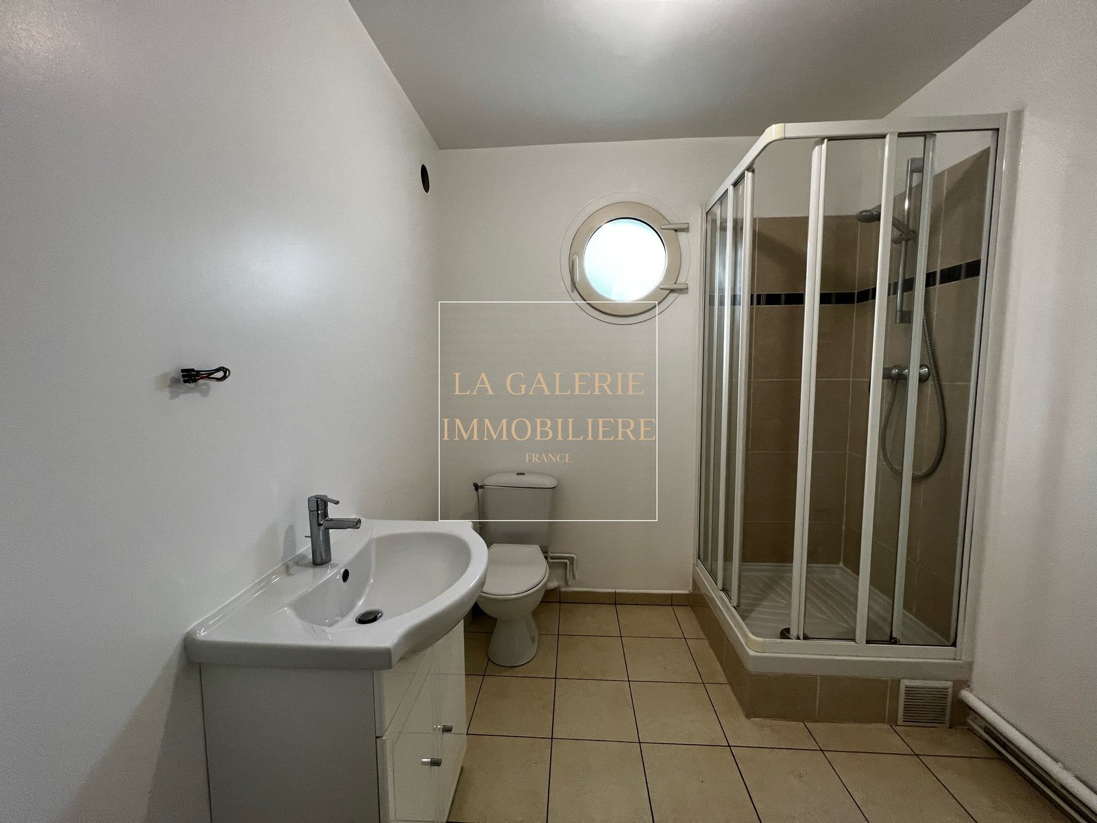 Appartement Familial 99m² 3 chambres - Blacon 6,50m² à Saint-Ouen (93400) – Image 7