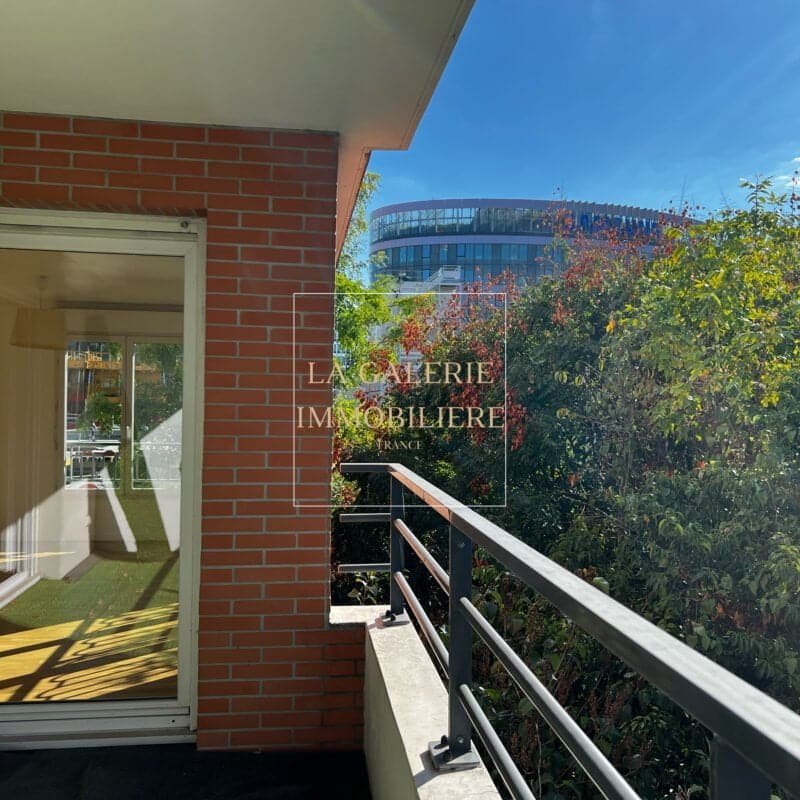 Appartement Familial 99m² 3 chambres – Blacon 6,50m² à Saint-Ouen (93400)