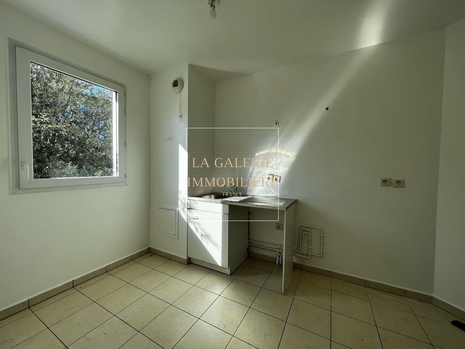 Appartement Familial 99m² 3 chambres - Blacon 6,50m² à Saint-Ouen (93400) – Image 6