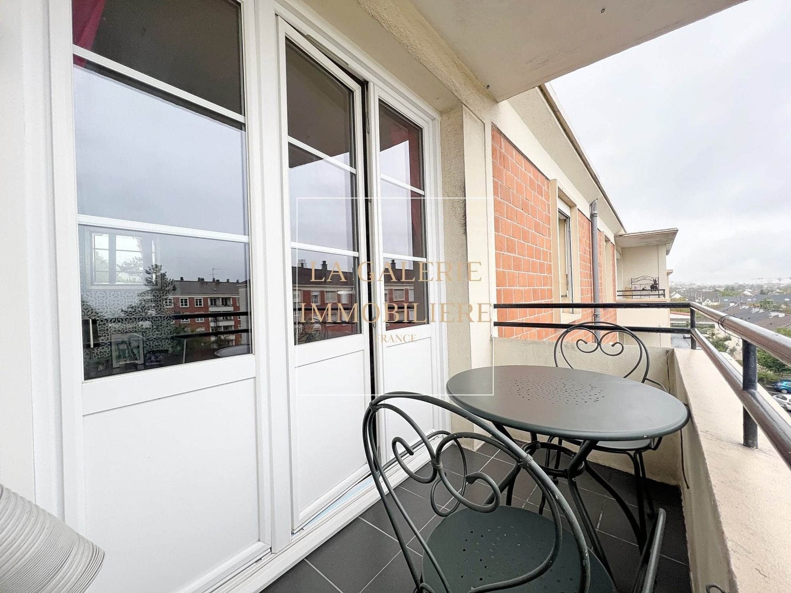 Appartement de 56,49m2 avec Balcon au dernier étage à Vitry-sur-Seine (94400) – Image 5