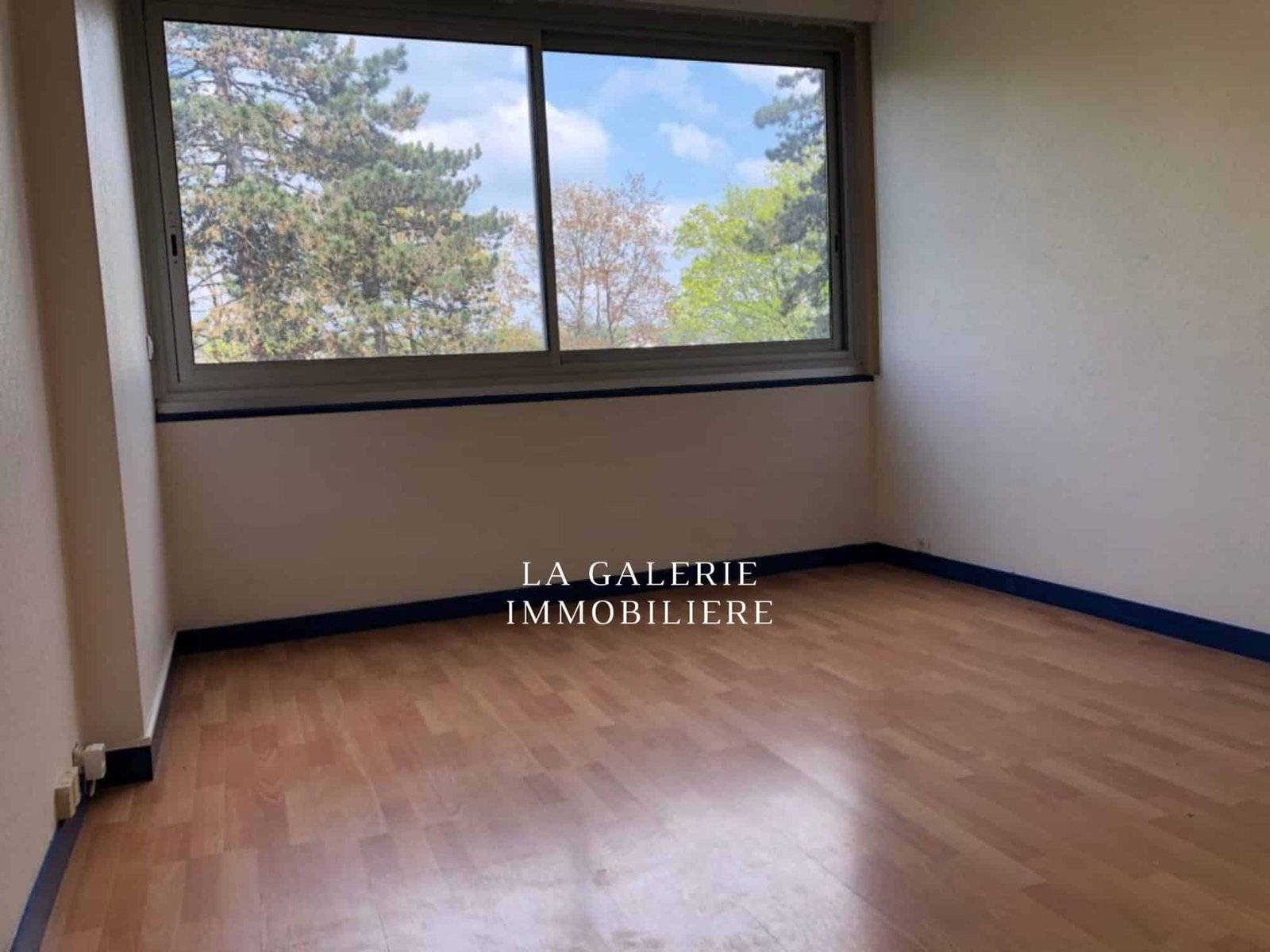 Location - 4 pièces 105m², cave et parking à Ville-d'Avray (92410) – Image 7