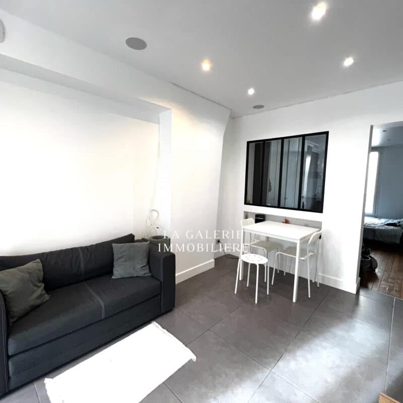 Appartement 2 pièces rénové 31m² et cave à Puteaux (92800)