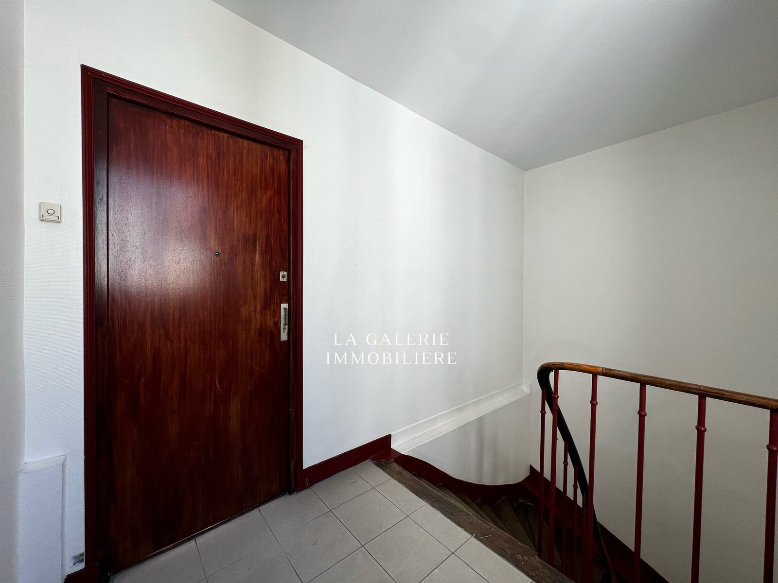 Appartement 3 pièces à rénover + cave à Puteaux (92800) – Image 9