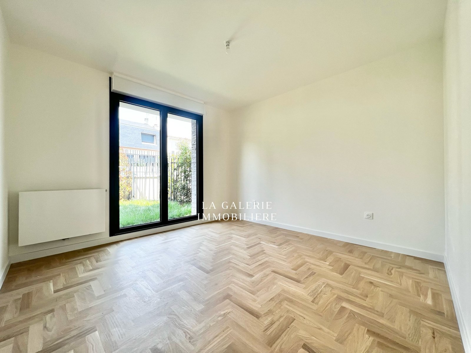 Appartement 3 pièces, jardin 55m² + Box à Suresnes (92150) – Image 2