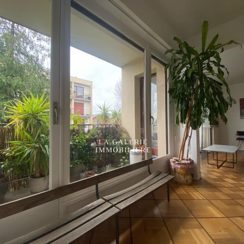 Location – 4 pièces 95m², balcons, cave et parking à Vaucresson (92420)