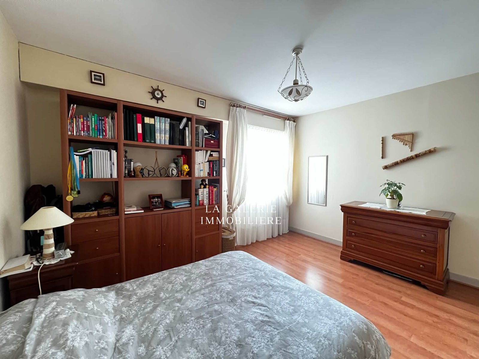 Appartement 2 pièces, cave et parking à Puteaux (92800) – Image 3