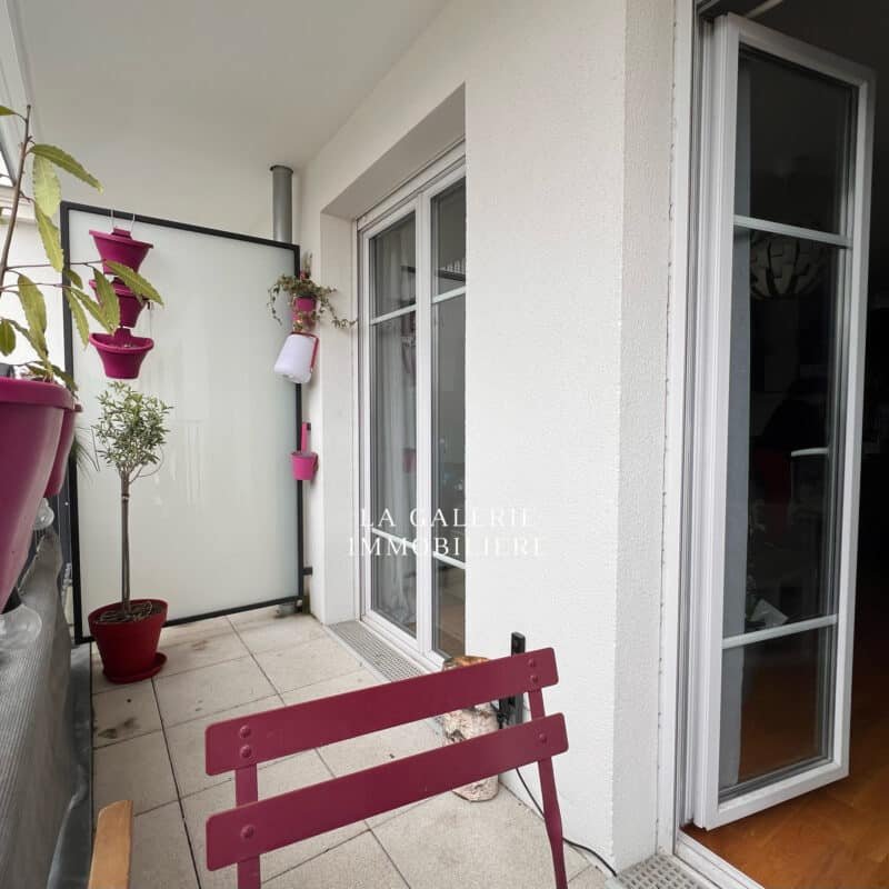 Appartement 2 pièces 42m², balcon et parking à Puteaux (92800)
