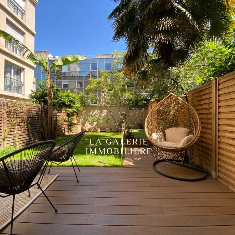 Location meublée – 3 pièces 78m², jardin 56m² et parking à Puteaux (92800)