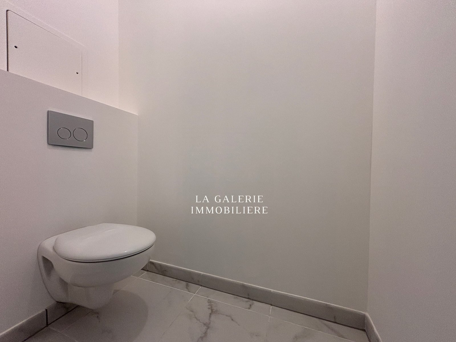 Appartement 2 pièces 49,10m², loggia + parking à Puteaux (92800) – Image 9