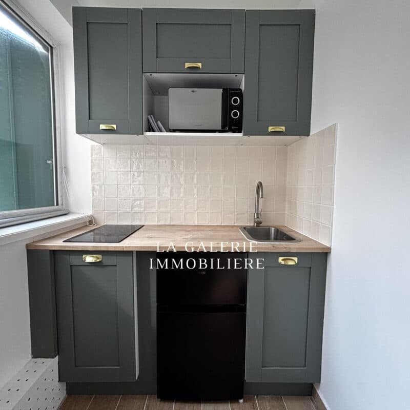 Location meublée – Studio 17m² à Puteaux (92800)