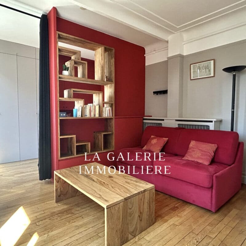 Location meublée – Studio 29m² avec vue dégagée à Paris (75016)