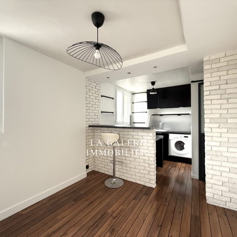 Appartement 2 pièces rénové avec une cave à Clamart (92140)