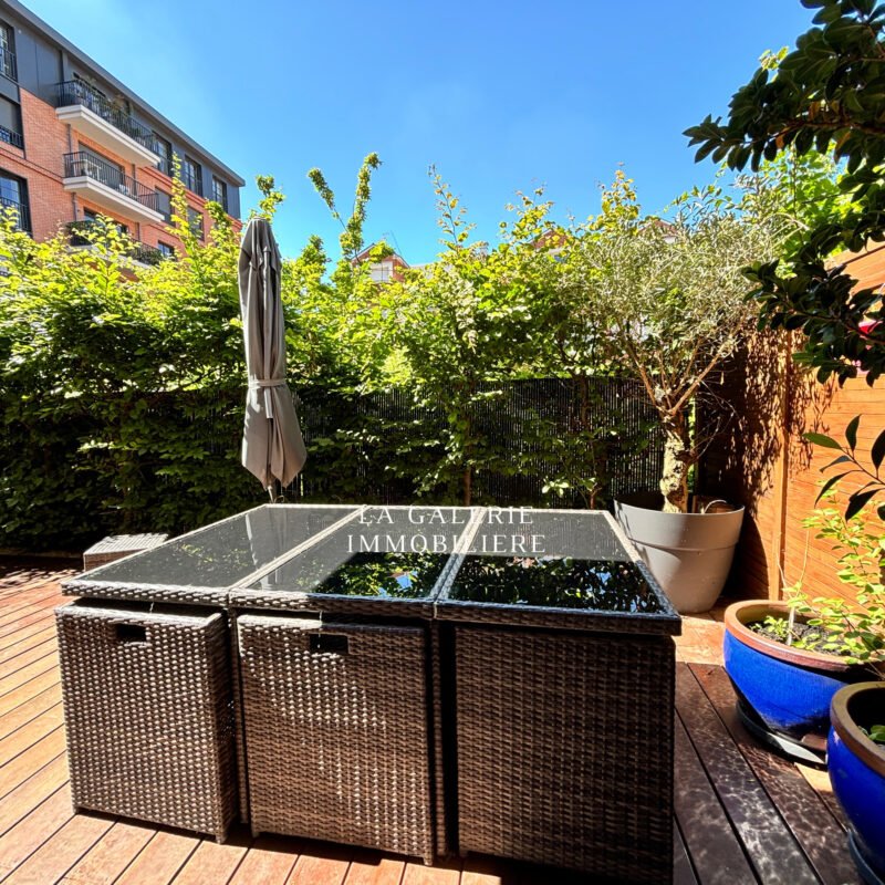 Location meublée – 4 pièces 84m², jardin et parking à Puteaux (92800)